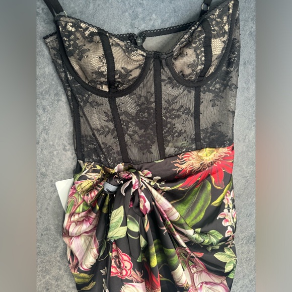 Katie May Whisper Dress - Picture 8 of 12